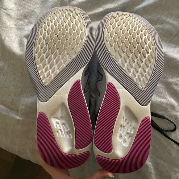 New Balance Shoes | New Balance Dynasoft PESU running sneakers - Picture 4 of 5